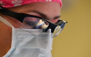 Máte strie po těhotenství, zhubnutí nebo se vám objevily křečové žíly? Využijte pomoc laseru. Máte strie po těhotenství, zhubnutí nebo se vám objevily křečové žíly? Využijte pomoc laseru.