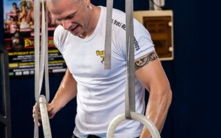 Ke zlepšení fyzičky a zvládnutí bojových sportů vám nejlépe pomůže osobní trenér Ke zlepšení fyzičky a zvládnutí bojových sportů vám nejlépe pomůže osobní trenér